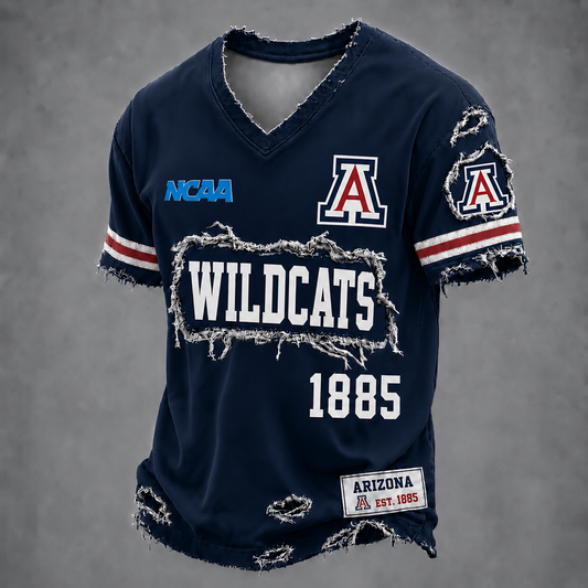 ARIZ x NCAA LUXURY V-Neck T-Shirt 0506 DatND DVT